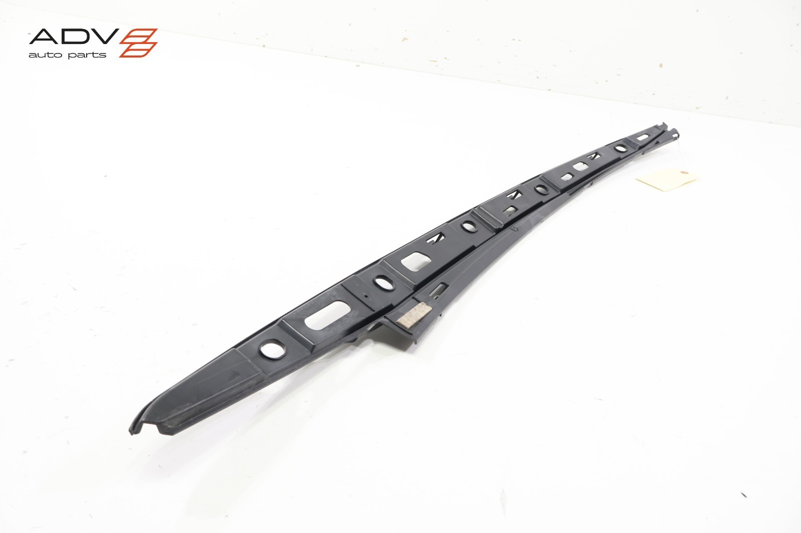 14-20 BMW i8 I12 COUPE LEFT DRIVER SIDE PILLAR UPPER CENTER RETAINER MOLDING OEM