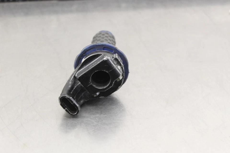 Yamaha YZ250F 2002 empuñadura del acelerador derecho O920 Foto 4 de 4