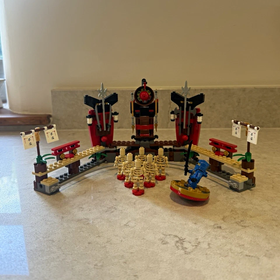LEGO Ninjago 2519 Skeleton Bowling, photo 1 of 5