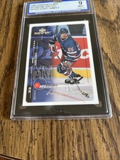 1998-99 Upper Deck MVP - Sample Wayne Gretzky #S2 Silver Script Sample