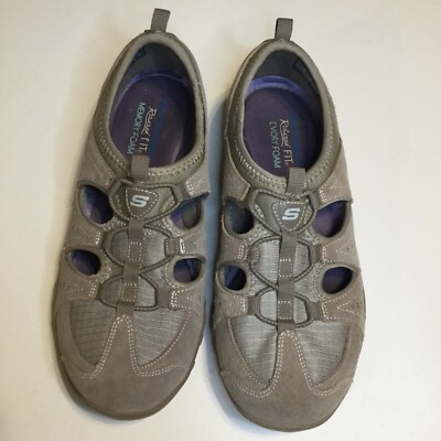 Skechers Relaxed Fit memory foam ventilated Slip On sneakers size