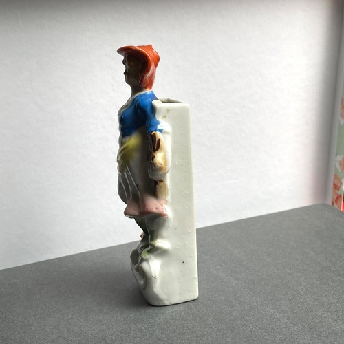 Jarrón de pared vintage de 6,5" 1950 estatua de porcelana niña niña niña - Imagen 4 de 6