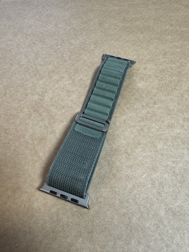 Genuine Apple Silicone Alpine Loop Band Olive Green Size S/M - Zdjęcie 2 z 3