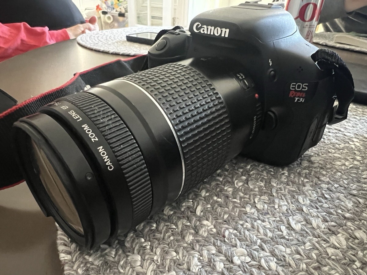 Canon EOS Rebel T3i Digital SLR Camera Kit Black (5169B003)