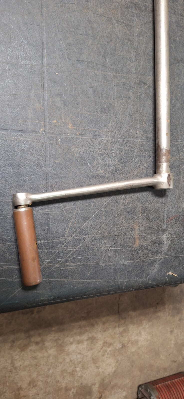  ROLLS ROYCE Phantom Original  ENGINE Starter Handle  Car Number Ky 65 