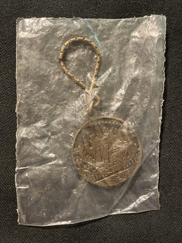 Vintage 1960s Shea Stadium Home Of NEW YORK METS Brass Keychain Key Ring QTY NOS