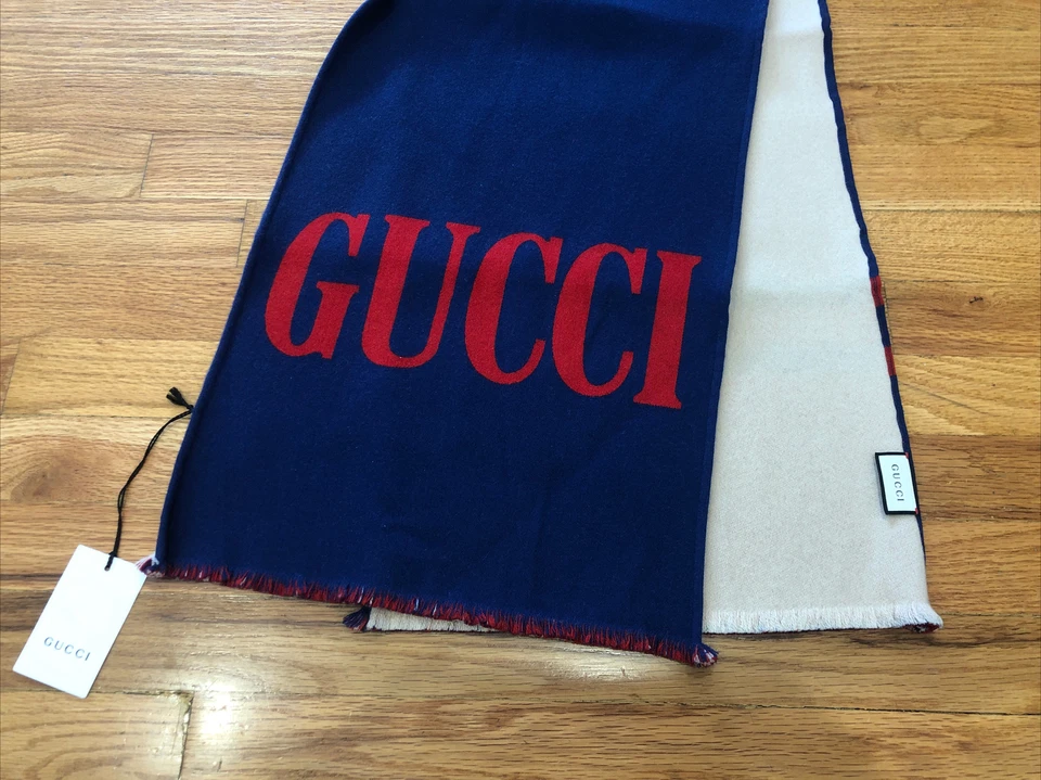 NUEVO CON ETIQUETAS Auténtico Gucci Jacquard Guccium Bufanda Hombres Mujeres Azul Zafiro Rojo 35 X 180 Foto 4 de 4