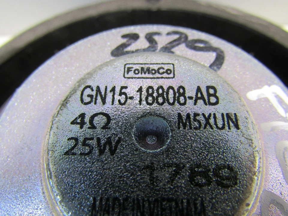 FORD TRANSIT CONNECT 2018-20 OFFSIDE/DRIVER/RIGHT FRONT DOOR SPEAKER      O8927 - Image 3 of 4