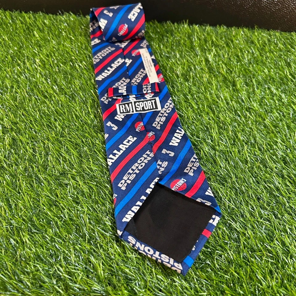 RM Sport Detroit Pistons Ben Wallace NBA Necktie Silk Blue Red Vintage Mens - Image 2 of 4