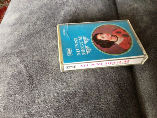 Munni Begum cassette (5091) - Picture 2 of 6