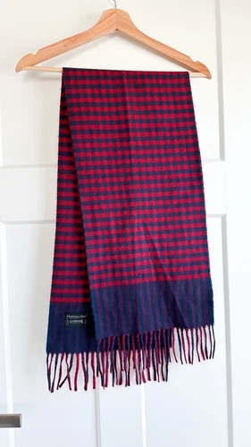 Foulard vintage Christian Dior cashmaire à carreaux rouge et marine fabriqué au Japon