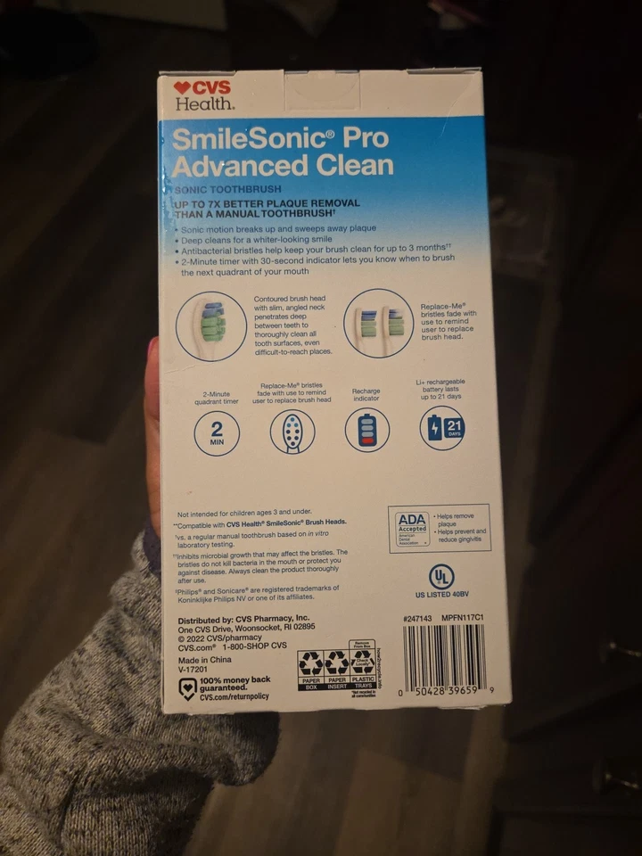 Nuevo cepillo de dientes sónico CVS Health Smile Sonic Pro Advanced Clean Foto 3 de 4