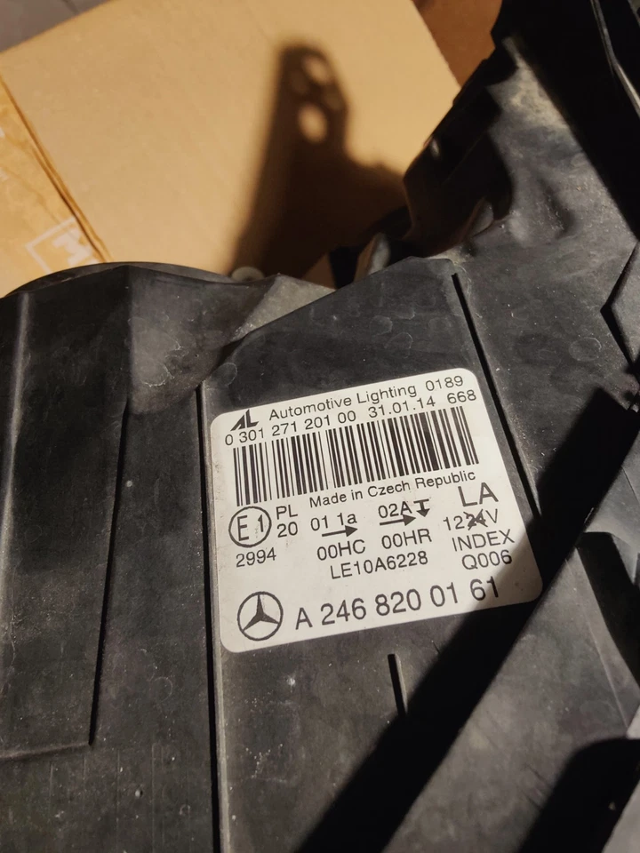 OE Frontscheinwerfer Mercedes-Benz B-Klasse W246 A2468200161 Halogen Links Top! - Bild 3 von 4