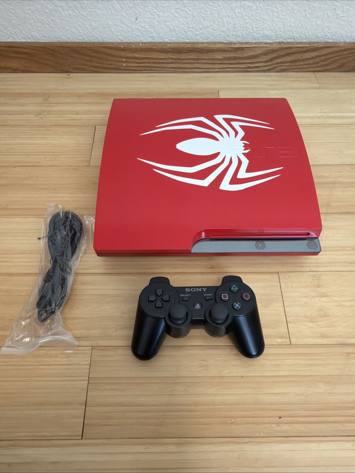 Sony PlayStation 3 PS3 Slim Console CECH 2501A Custom Spider-Man Paint Job WORKS