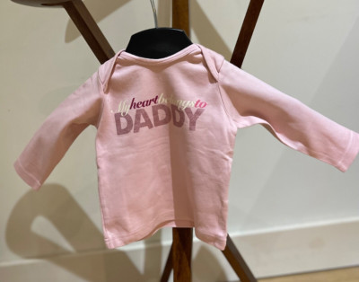 T-Shirt Vatertag ohne Zuckerzusatz rosa Mein Herz gehört Papa 12-18 Monate