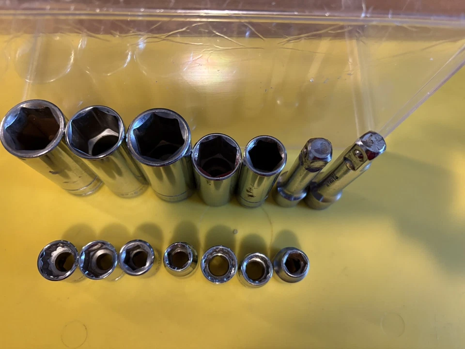 15 BRANDNAME/TAIWAN 3/8”DRIVE SOCKETS 9MM-18mm+RATCHET MADE USA/TAIWAN L38 - Image 3 of 4