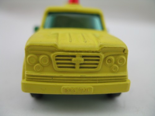 Matchbox 13 & A-1: Dodge Wreck Truck & BP Garage Pumps and Sign - Picture 6 of 21