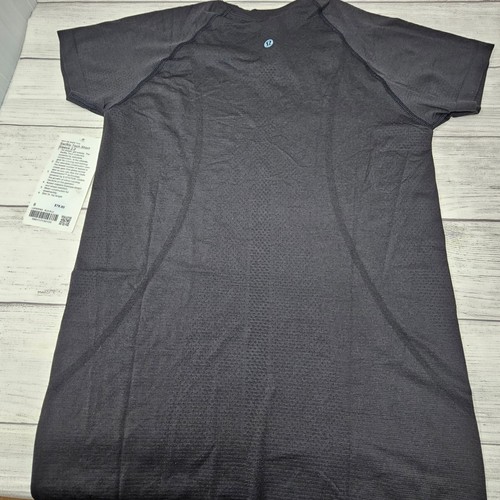 RARE! NWT Aloha Lululemon Women's Hawaiian Island Swiftly Tech Short Sleeve Shir - Bild 4 von 4