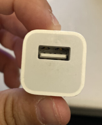 Apple Lightning 5-Watt USB Cable 1m Power Adapter