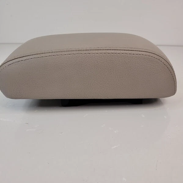 Hyundai Tucson 2005-2009 consola central reposabrazos tapa cubierta vinilo beige OEM Foto 3 de 4