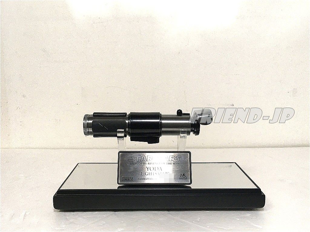 Master Replicas Star Wars ROTS Yoda Lightsaber LE SW-133 w