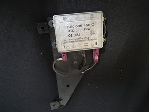 Verstärker VW Audi A3 A4 A6 4F A8 TT Q7 Compenser 8E0035456C Original