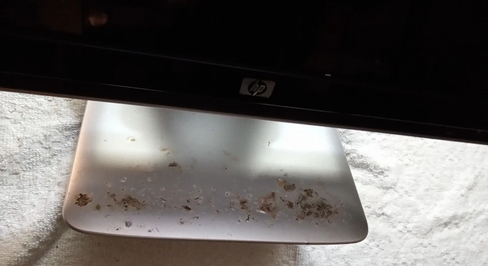 HP 2310m 23" Widescreen LCD Monitor 1080p FHD w/Built-in Speaker VGA HDMI WC292A - Image 2 of 4