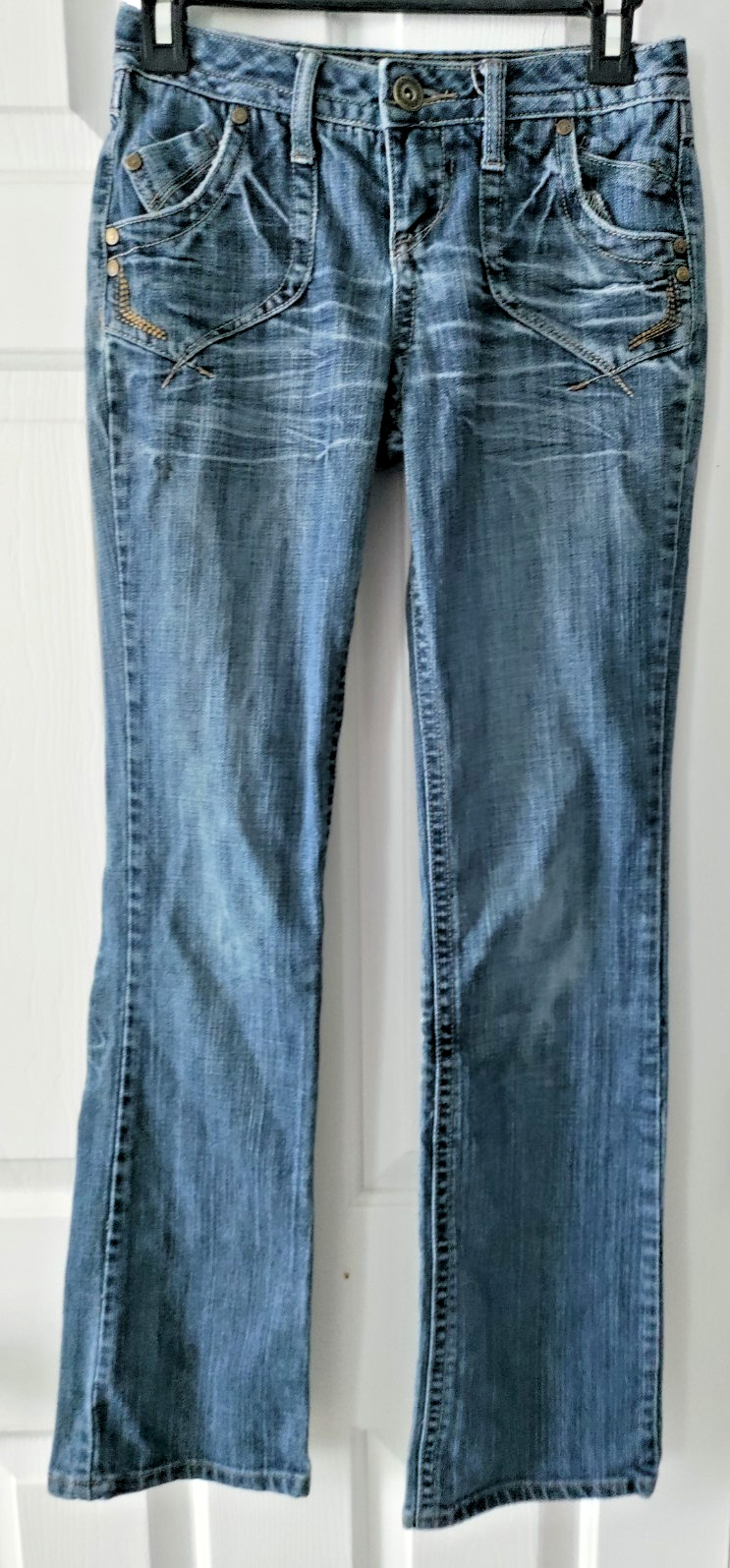 With 6 Pockets &ndash; Juniors Size 1