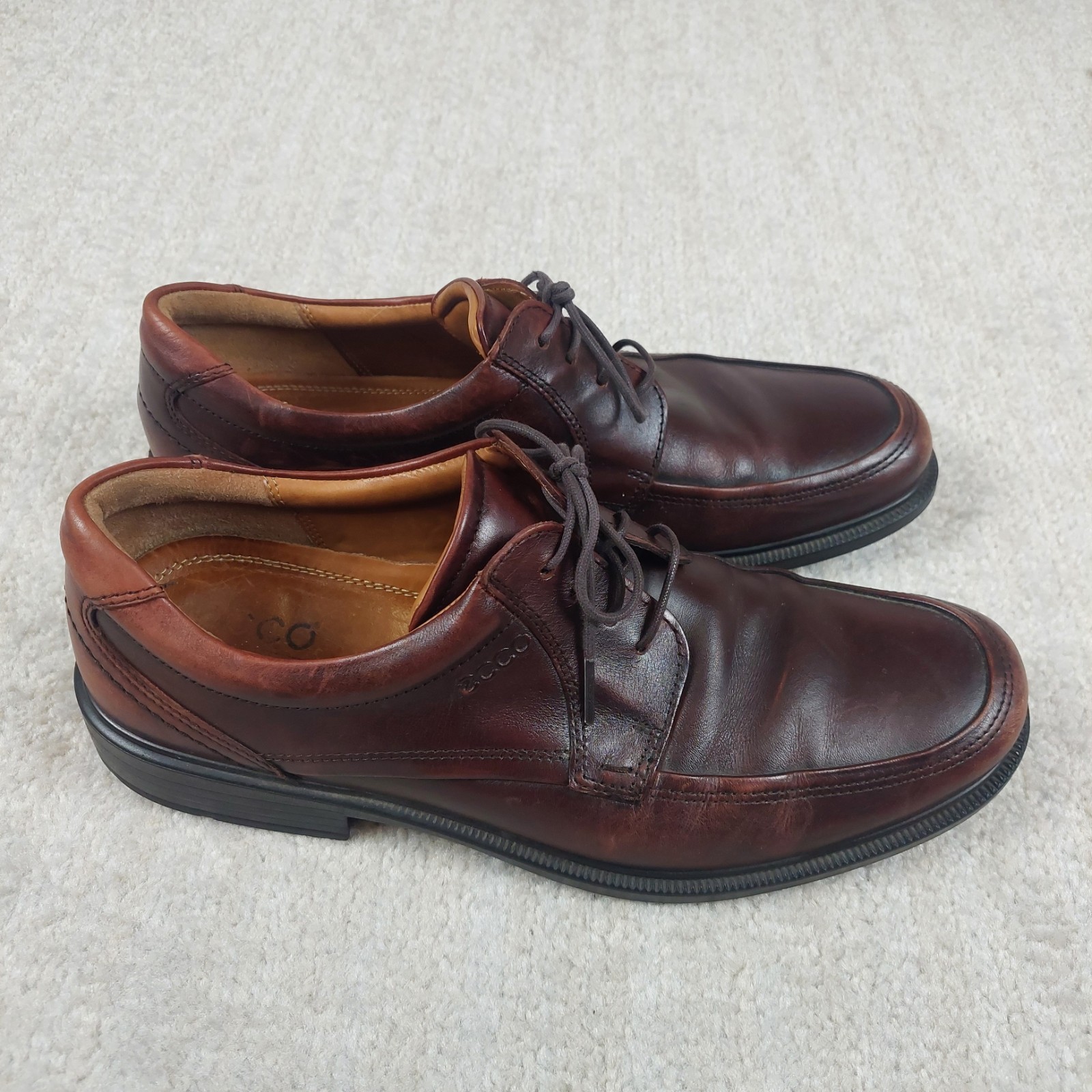 SAOLA Scarpe eleganti Ecco Comfort Derby taglia 10 5 M EU 44 rosso bordeaux shock point