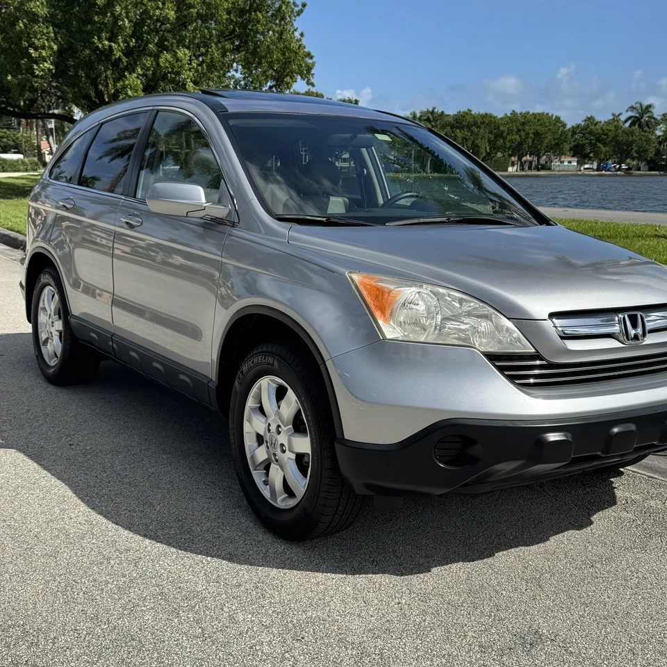 2008 Honda CR-V EX-L ONE OWNER LOW 46K MILES PILOT NON SMOKER - Image 3 of 4