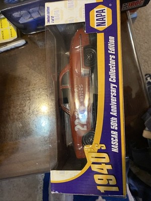 Action   1949 Oldsmobile   Red Byron s #22   Overseas Motors   DC 1/24 1 Of 6