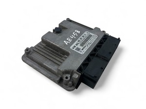VW GOLF VII 2020 Motorsteuergerät ECU 04E907309CG 0261S19265 (AE458)