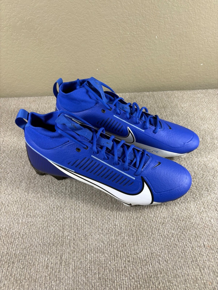 size 15 cleats