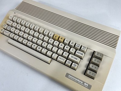 Commodore C64C Personal Computer Game System PAL Vintage