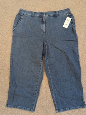 Karen Scott Women's "washed" Denim look Comfort Capri Pants Ks Overcast SZ 10