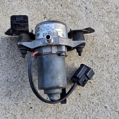 15 Chevrolet Traverse Power Brake Booster Auxiliary Vacuum Pump Acadia 22819441