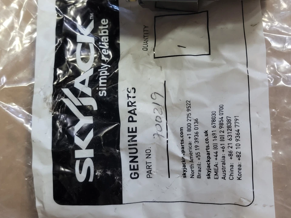 Genuine OEM SKYJACK 700219 Line Pump CONTACTOR Part Complete 24VDC Electrical - Image 4 of 4