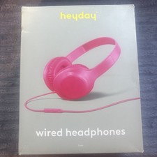 heyday Wired Headphones W/Microphone With Remote New In Box
