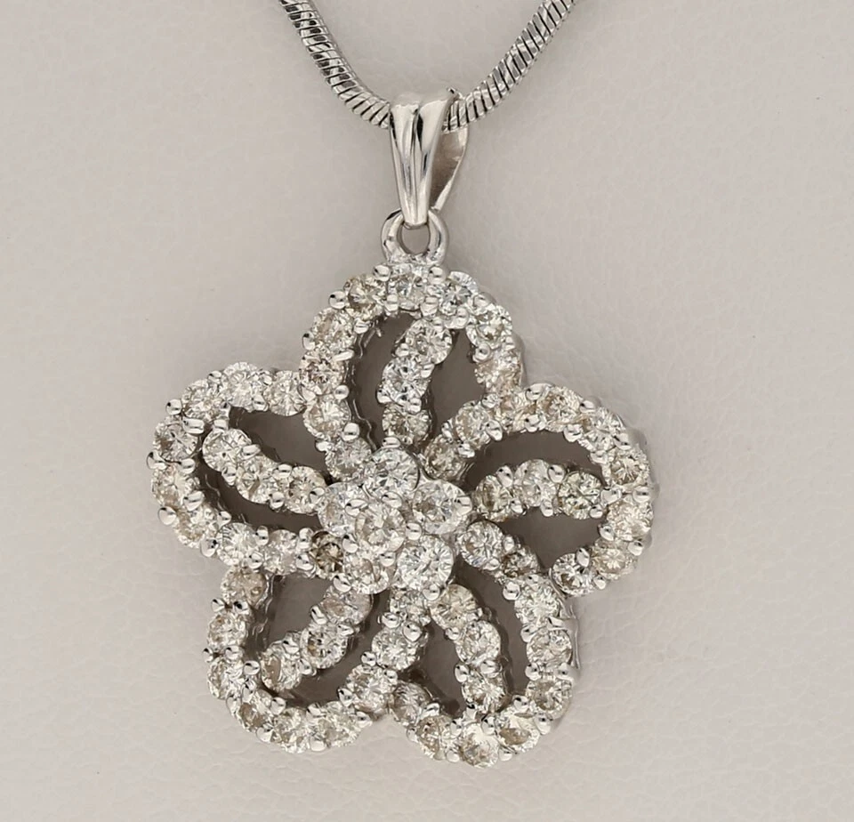 Collar colgante con flores incrustadas de diamantes de 18 quilates cadena de 2,0 quilates en peso de 14 k Foto 3 de 4