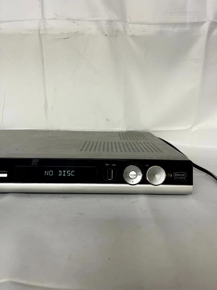 Philips HTS3450/37 DivX Ultra DVD Home Theater System |  POWERS ON UNTESTED - Image 2 of 4