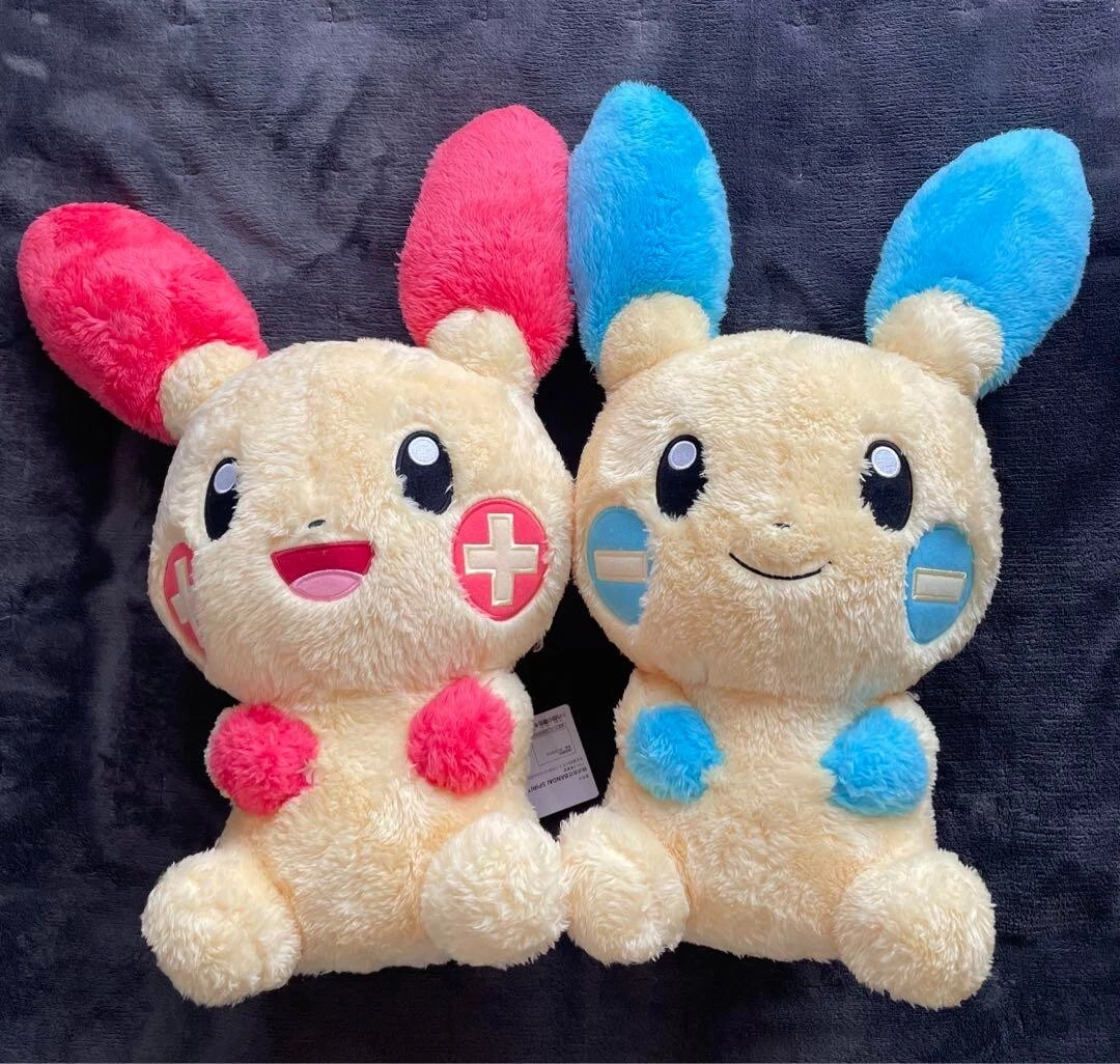 Pokemon Plusle Minun Mofugutto Warm And Healed Fluffy Big Plush Toy Doll 2 Set