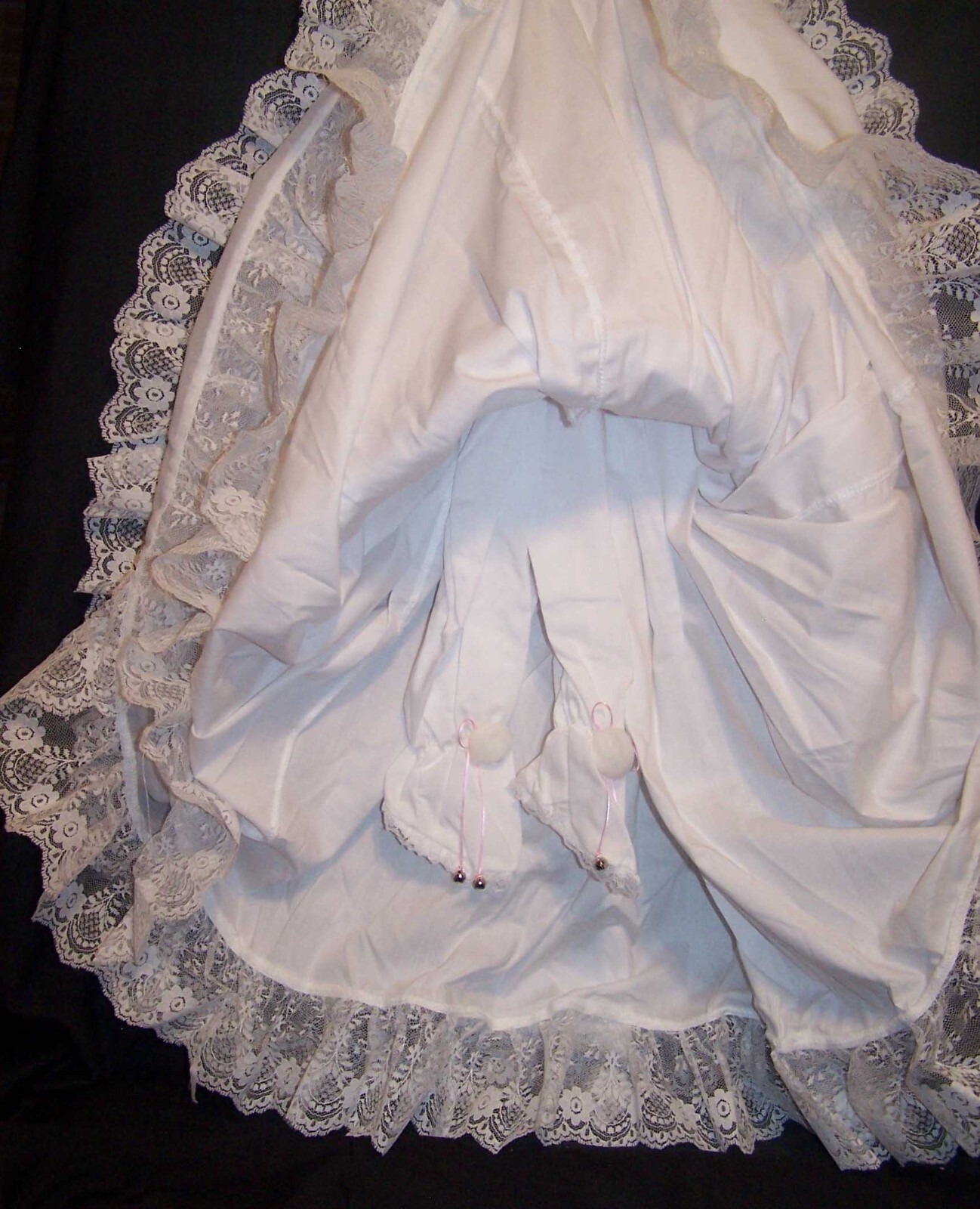 Picture 3 of 4