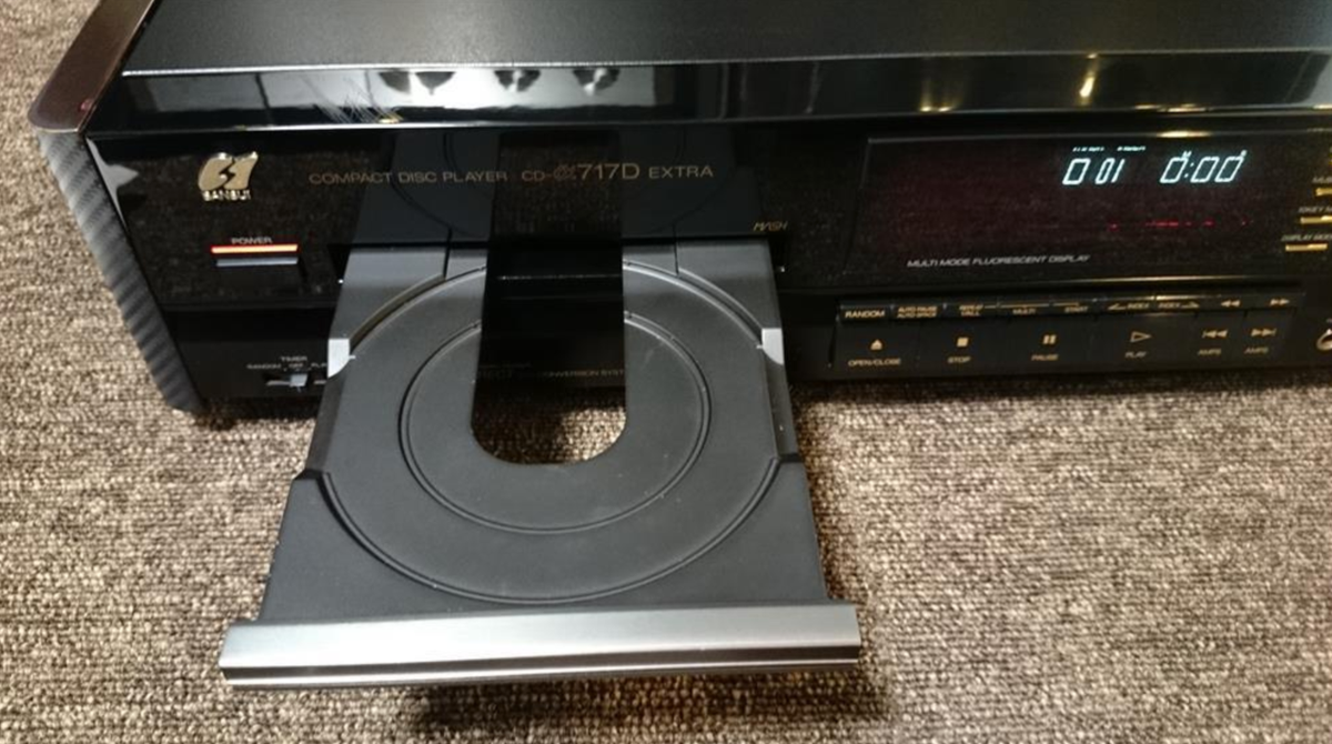 SANSUI CD-α717D Extra MASH system L.D.C.S adopted CD player