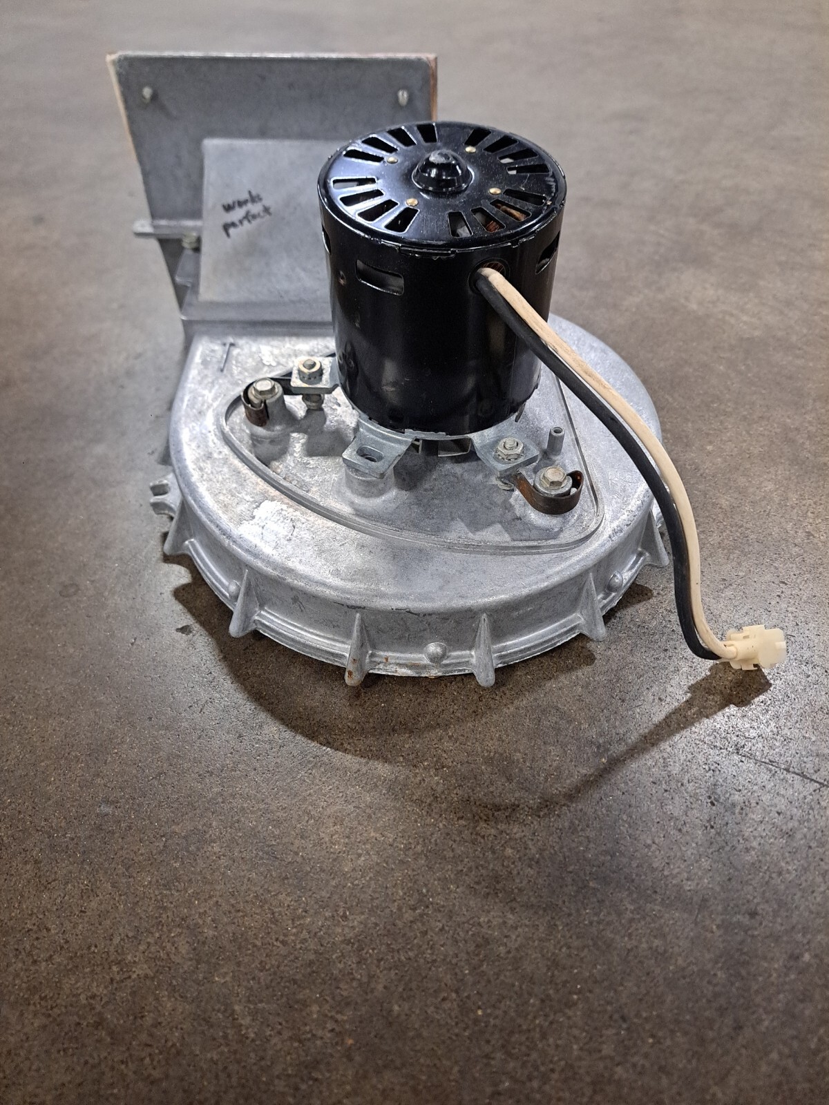 FASCO 7121-8774 LENNOX 25J1201 used 3200 rpm inducer *with 3