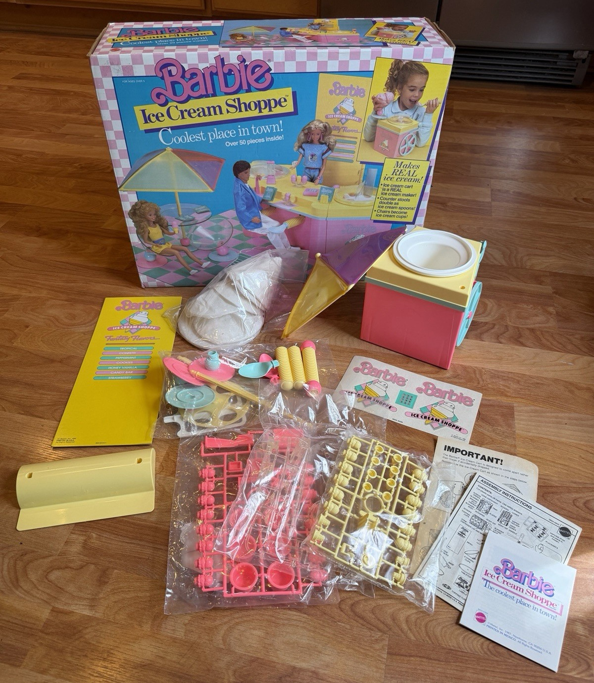 Mattel 1987 Barbie Ice Cream Shoppe Playset Incomplete PARTS ON SPRUE/UNCUT