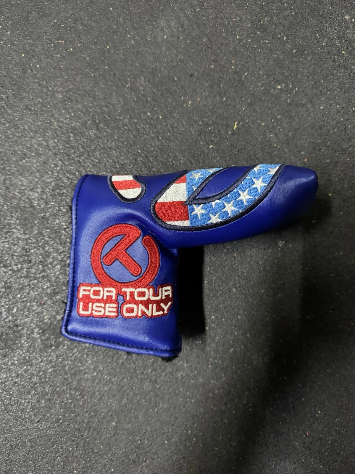 Scotty Cameron Circle T USA Flag Blade Putter Headcover For Tour Use Only CT