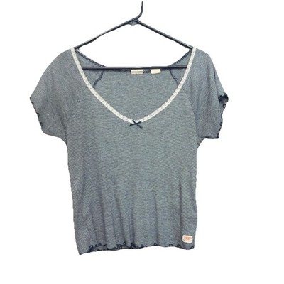 Levis Dry Goods Crop Top Wms Sz.M V-neck Lettuce Edge Scalloped Trim FeminineB23