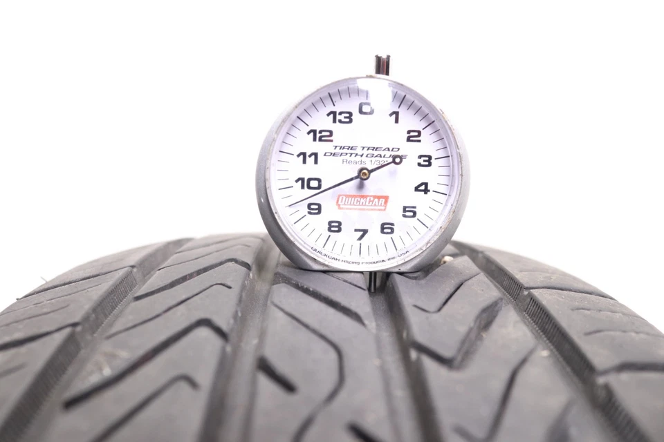 Used 215/70R15 Toyo Extensa A/S II - 98T - 9.5/32 No Repairs - Image 3 of 4