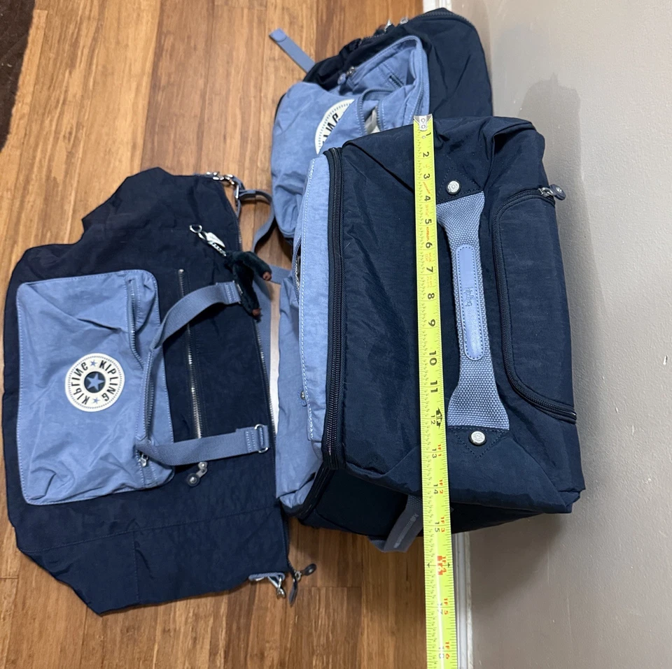 Juego de equipaje Kipling Darcey True Blue Foto 3 de 4