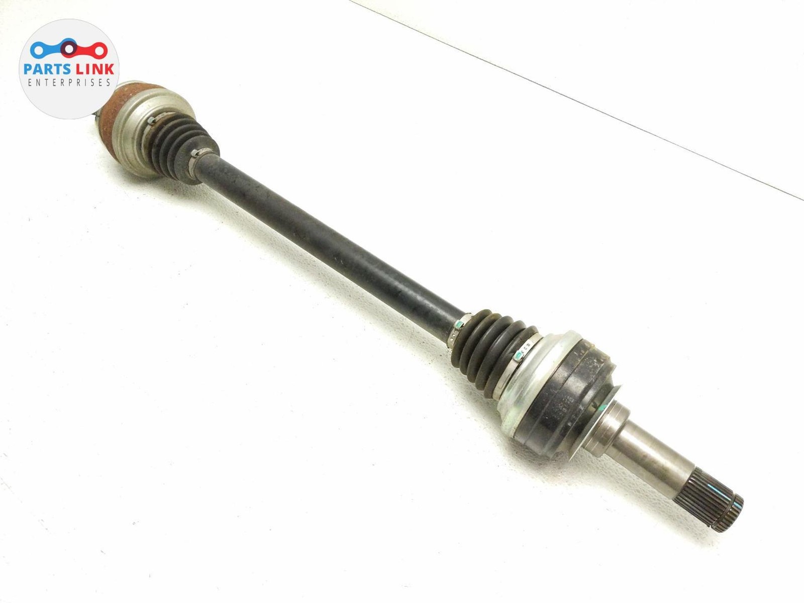 2016-20 BENTLEY BENTAYGA REAR LEFT AXLE SHAFT CV HALFSHAFT JOINT AXLESHAFT 3K
